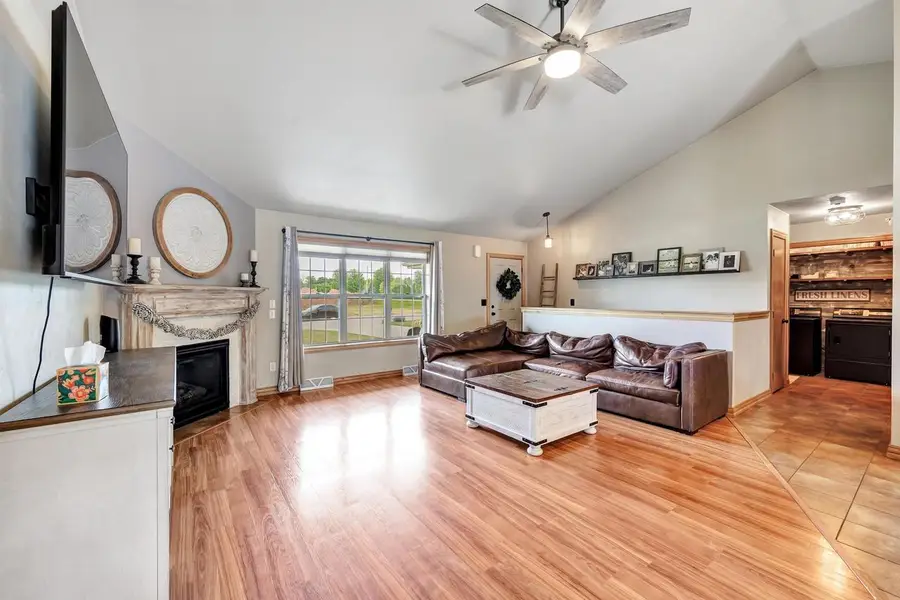 3801 SCOTCHMAN CIRCLE, Green Bay, WI 54311 - #3