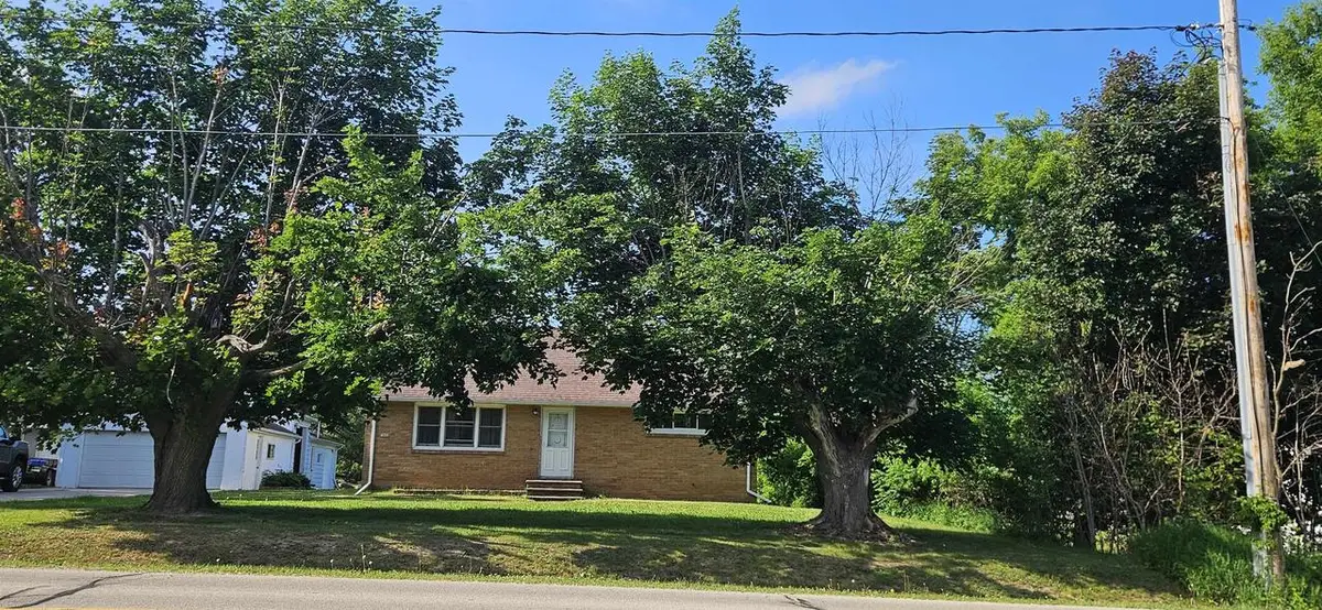 4012 EVERGREEN AVENUE, Green Bay, WI 54313 - #1
