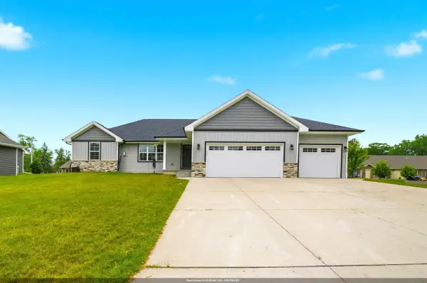 511 ADAMS STREET, Oconto, WI 54153