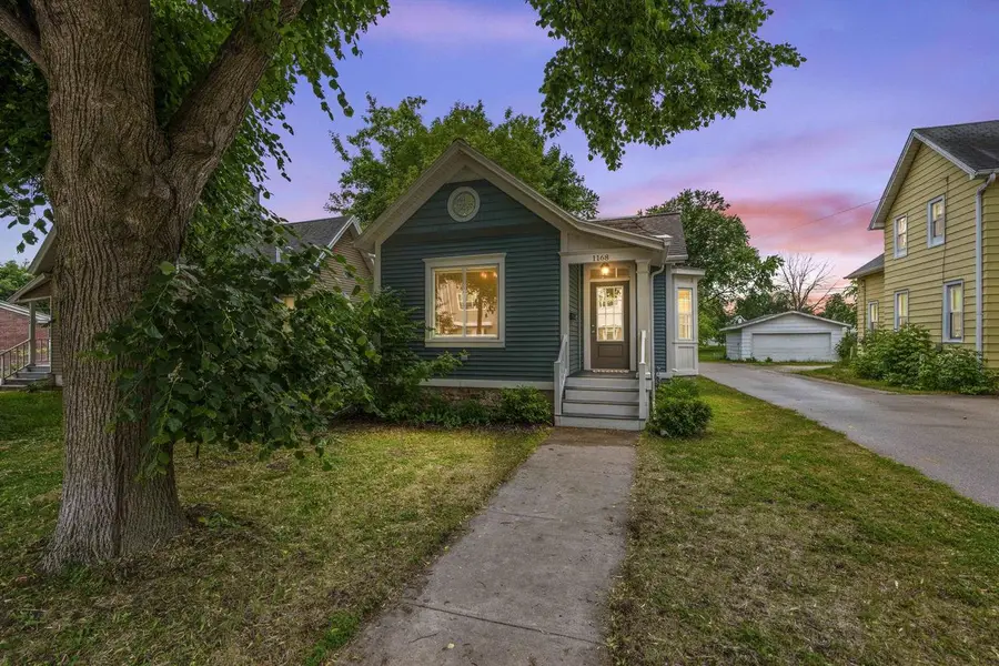 1168 E WALNUT STREET, Green Bay, WI 54301 - #3