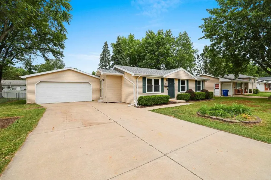 1014 WESTWOOD DRIVE, De Pere, WI 54115 - #3