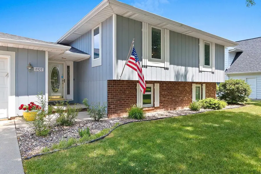 601 BROOKRIDGE STREET, Green Bay, WI 54301 - #3