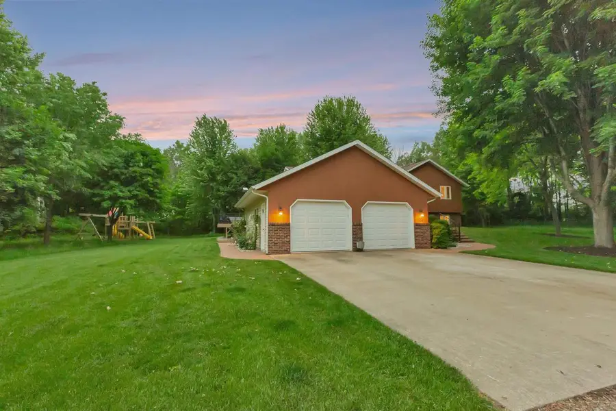 N5210 WHITETAIL DRIVE, Seymour, WI 54165 - #2