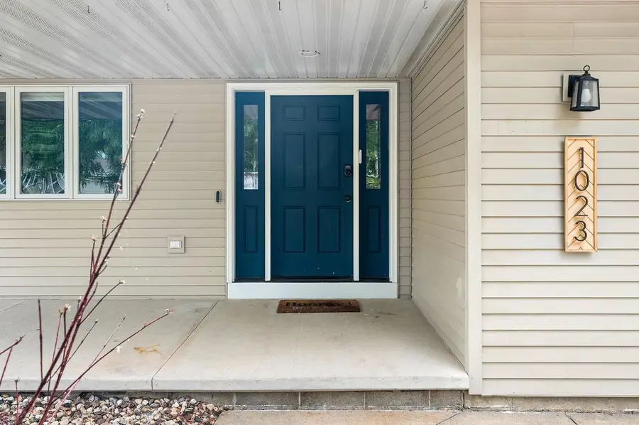 1023 W RIDGEVIEW DRIVE, Appleton, WI 54914 - #3