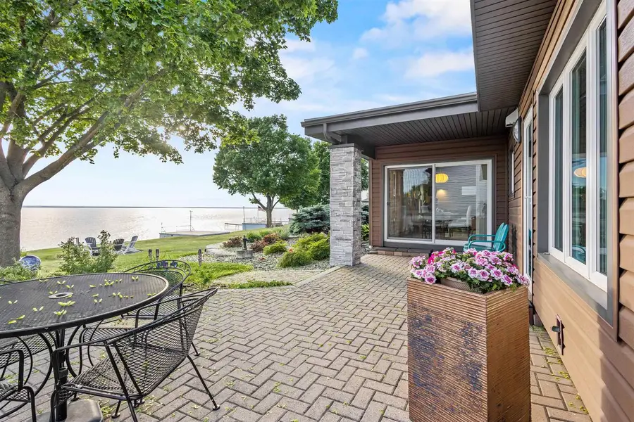 N5661 ROCKLAND BEACH ROAD, Hilbert, WI 54129 - #2