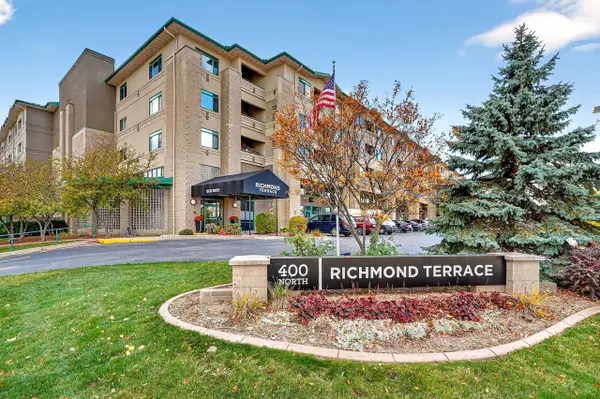 400 N RICHMOND STREET, Appleton, WI 54911