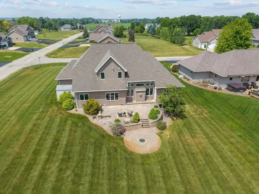 493 DALTON ROAD, Neenah, WI 54956 - #3