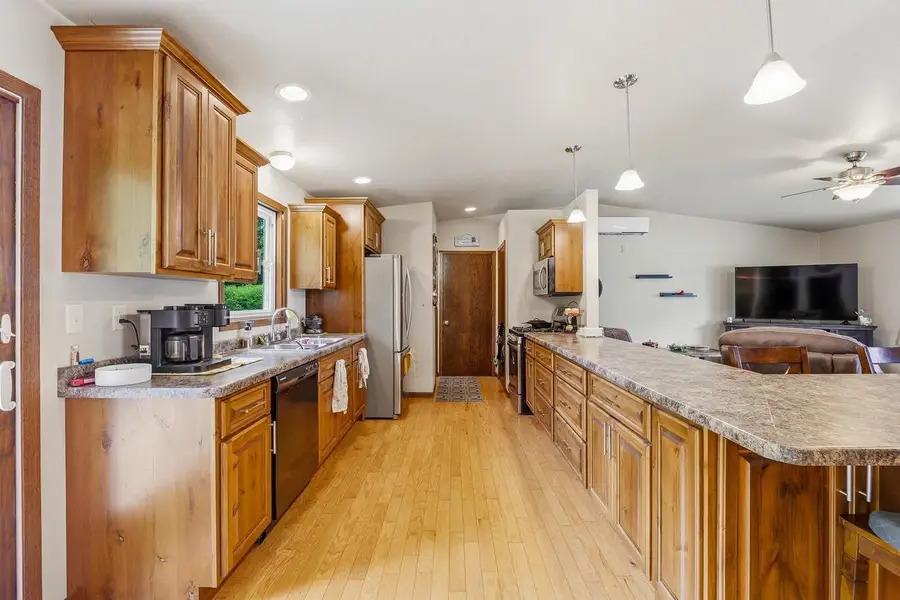 960 MARICOPA DRIVE, Oshkosh, WI 54904 - #2