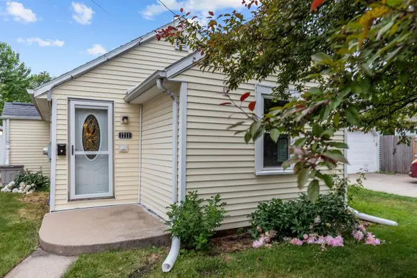 1711 N MEADE STREET, Appleton, WI 54911