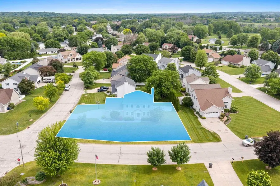 821 MCCASTLEN STREET, Green Bay, WI 54301 - #2