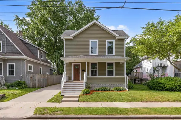 229 FULTON AVENUE, Oshkosh, WI 54901