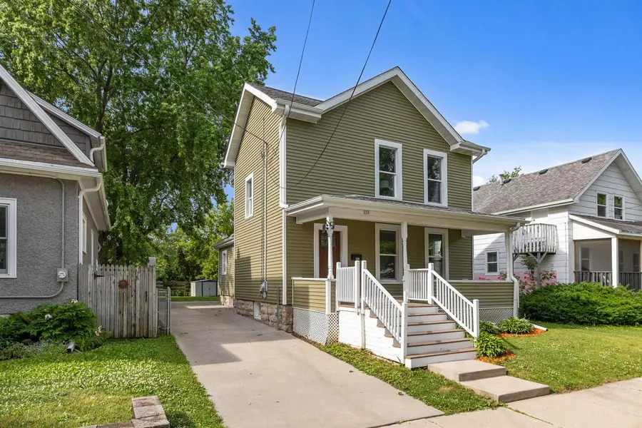229 FULTON AVENUE, Oshkosh, WI 54901 - #2