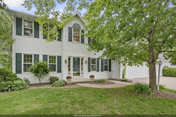 2936 BLUE MOON DRIVE, Green Bay, WI 54311