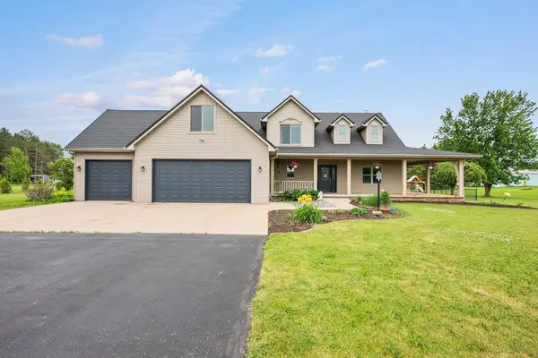 8120 CHALLENGER DRIVE, Neenah, WI 54956