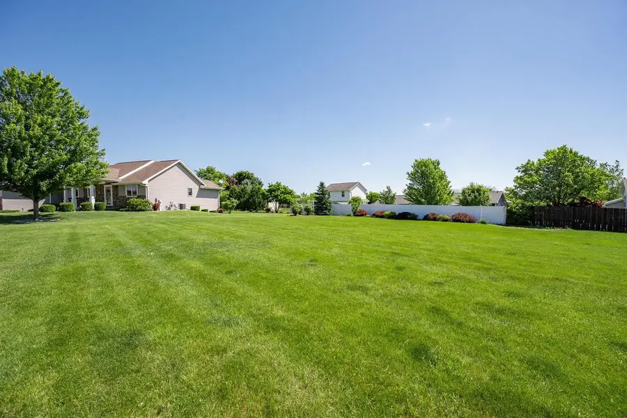 1630 PANTHER COURT, New Franken, WI 54229 - #2