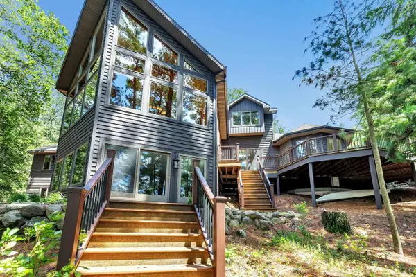 N2950 WHITE PINE LANE, Waupaca, WI 54981