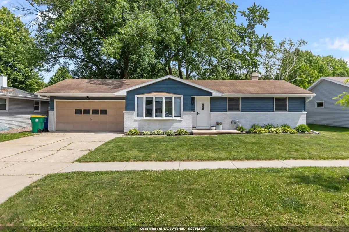 334 WESTPLAIN DRIVE, Green Bay, WI 54303 - #1