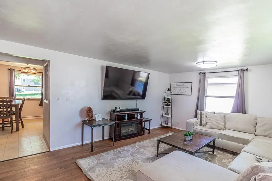 527 E WILSON AVENUE, Appleton, WI 54915 - #2