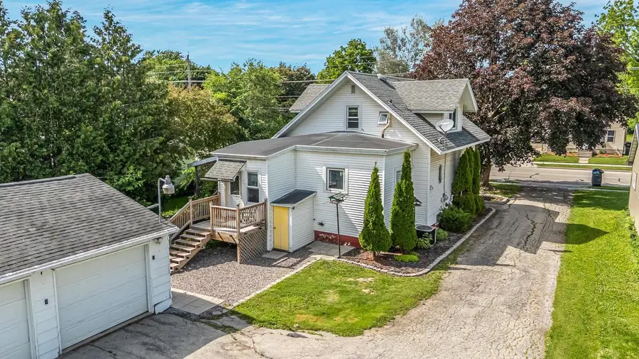 240 E PEARL STREET, Seymour, WI 54165 - #3