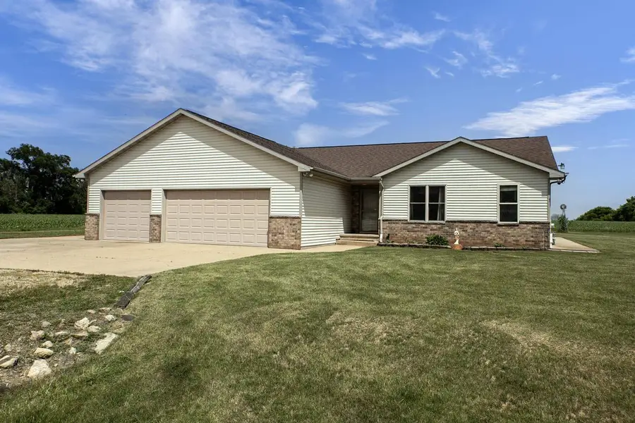 8388 MOESER LANE, Larsen, WI 54947 - #2