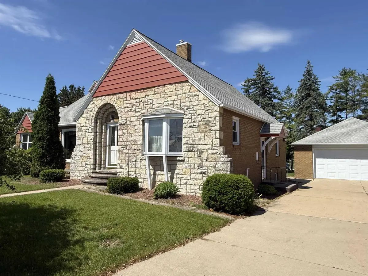 235 S ROSERA STREET, Lena, WI 54139 - #1