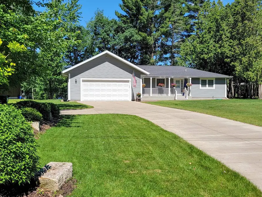 N2283 COUNTRY LANE, Waupaca, WI 54981 - #3