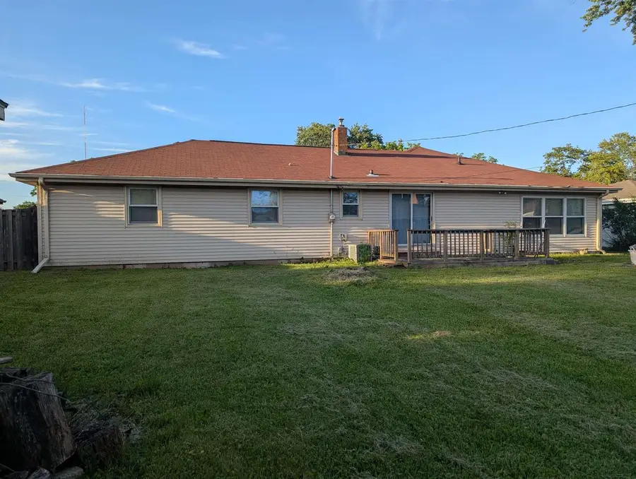 1688 LILAC LANE, Green Bay, WI 54302 - #2