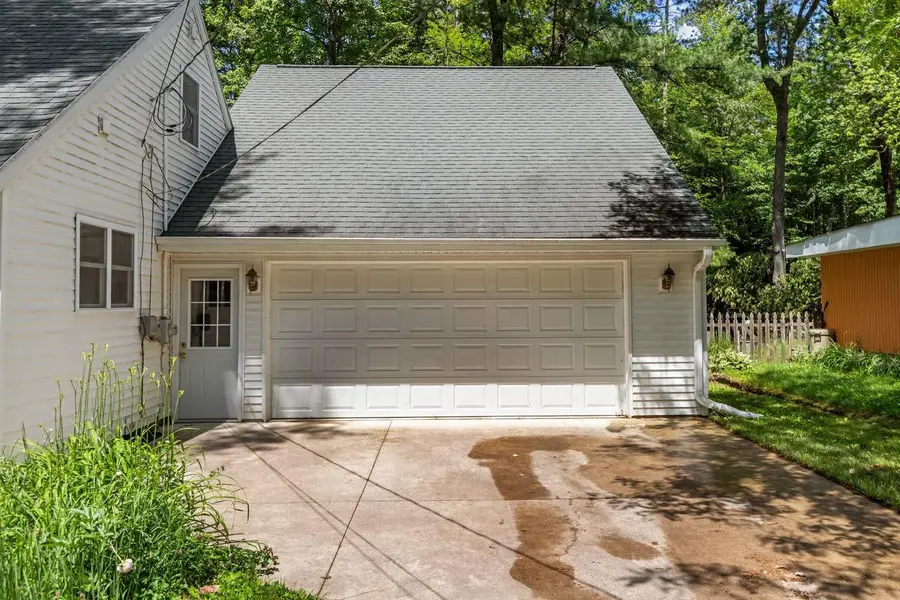 W8306 CLOVERLEAF LAKE ROAD, Clintonville, WI 54929 - #3