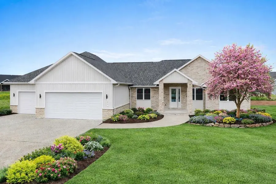 266 E SWEETWATER WAY, Appleton, WI 54913 - #2