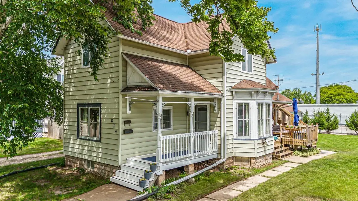 814 N DREW STREET, Appleton, WI 54911 - #1