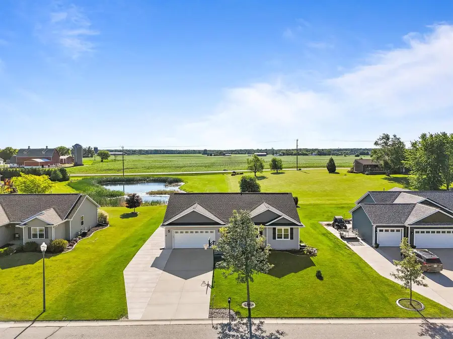 W6115 SHERWOOD POINT DRIVE, Greenville, WI 54942 - #2