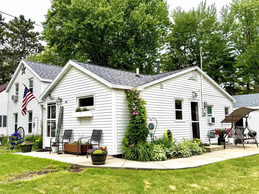 401 CANAL STREET, Princeton, WI 54968 - #2