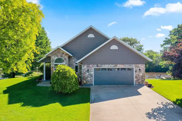 74 SHORE DRIVE, Clintonville, WI 54929