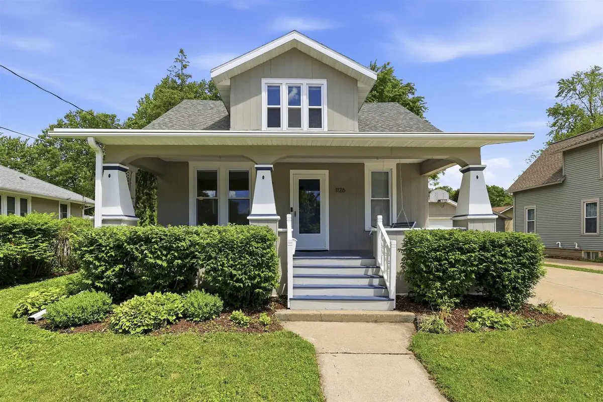 1126 W HARRIS STREET, Appleton, WI 54914 - #1