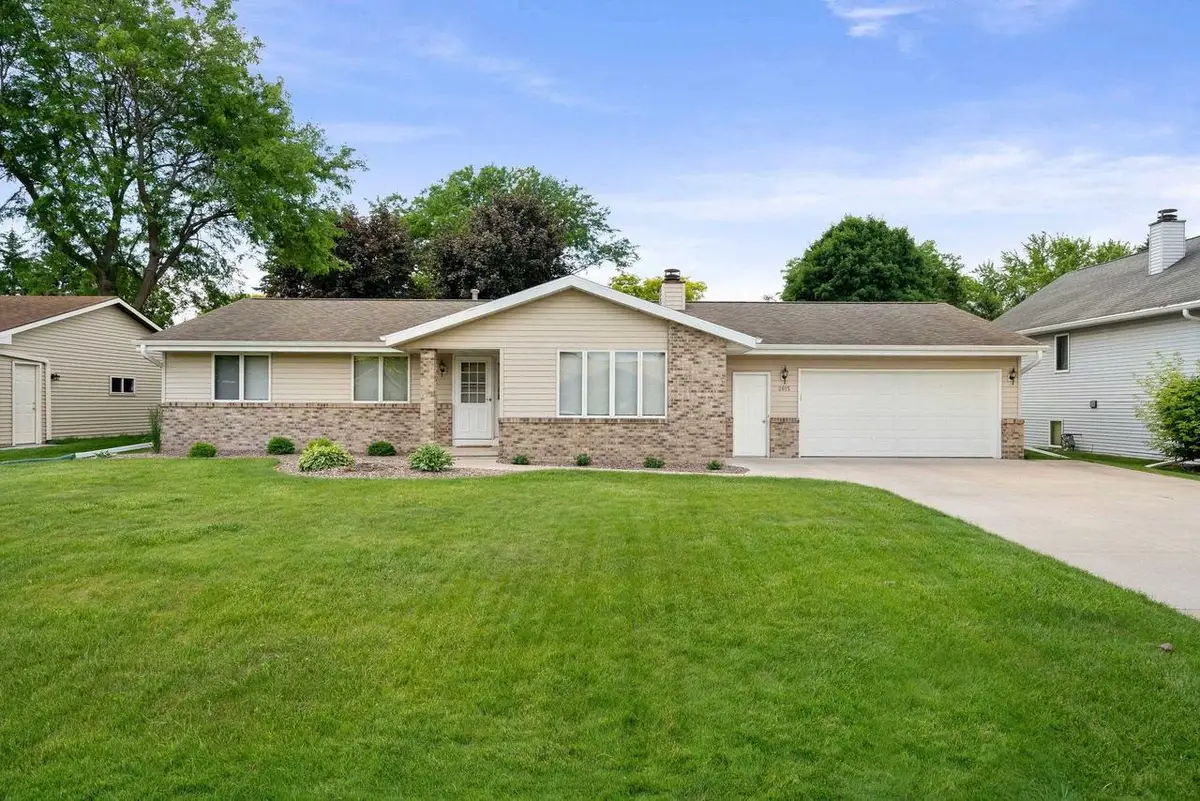 2615 W SUNNYVIEW CIRCLE, Appleton, WI 54914 - #1
