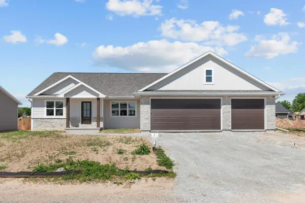 N3975 DEERE DRIVE, Kaukauna, WI 54130