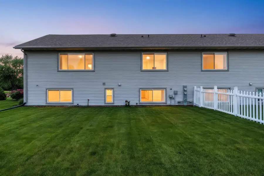 1329 S FRANCO COURT, De Pere, WI 54115 - #2