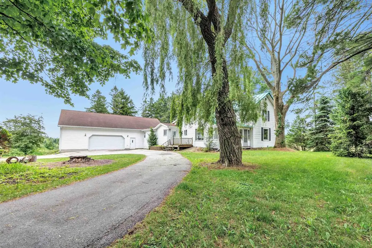 N8938 WOLF RIVER DRIVE, Algoma, WI 54201 - #1
