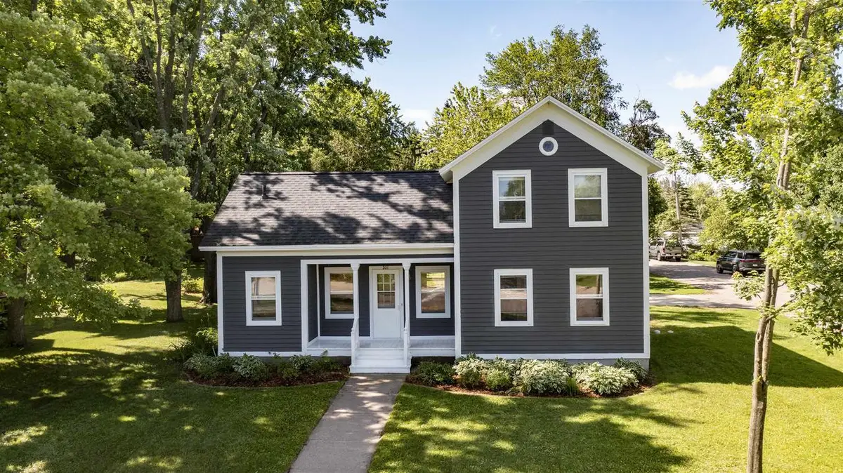 201 MILL STREET, Amherst, WI 54406 - #1