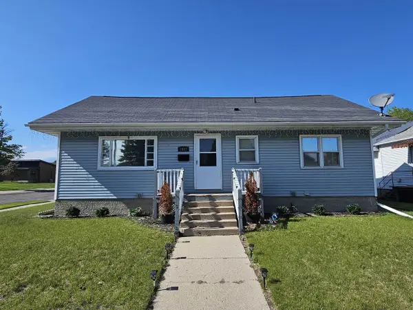 1612 26TH AVENUE, Menominee, MI 49858