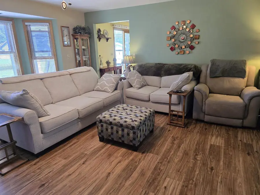 1430 SILVERWOOD LANE, Neenah, WI 54956 - #3