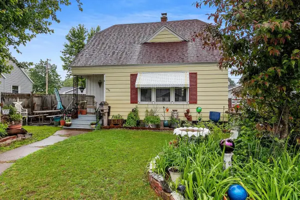 936 S SAWYER STREET, Shawano, WI 54166