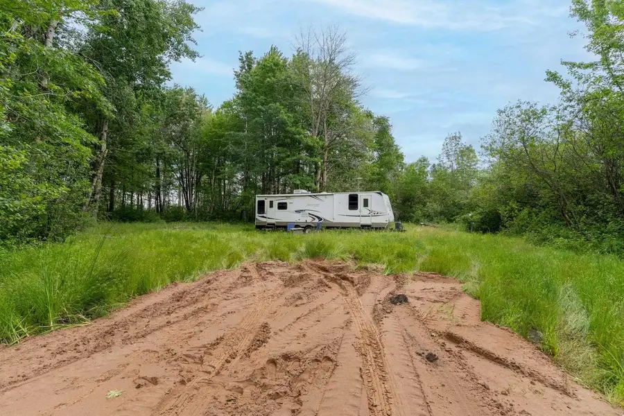 5372 COUNTY ROAD N, Oconto, WI 54153 - #2