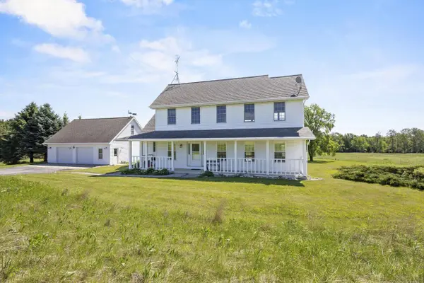 1322 S LAKE MICHIGAN ROAD, Sturgeon Bay, WI 54235