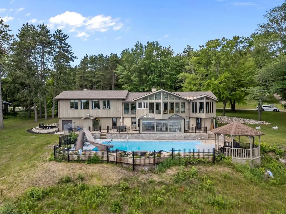 W8255 BUTTERCUP COURT, Wautoma, WI 54960 - #1