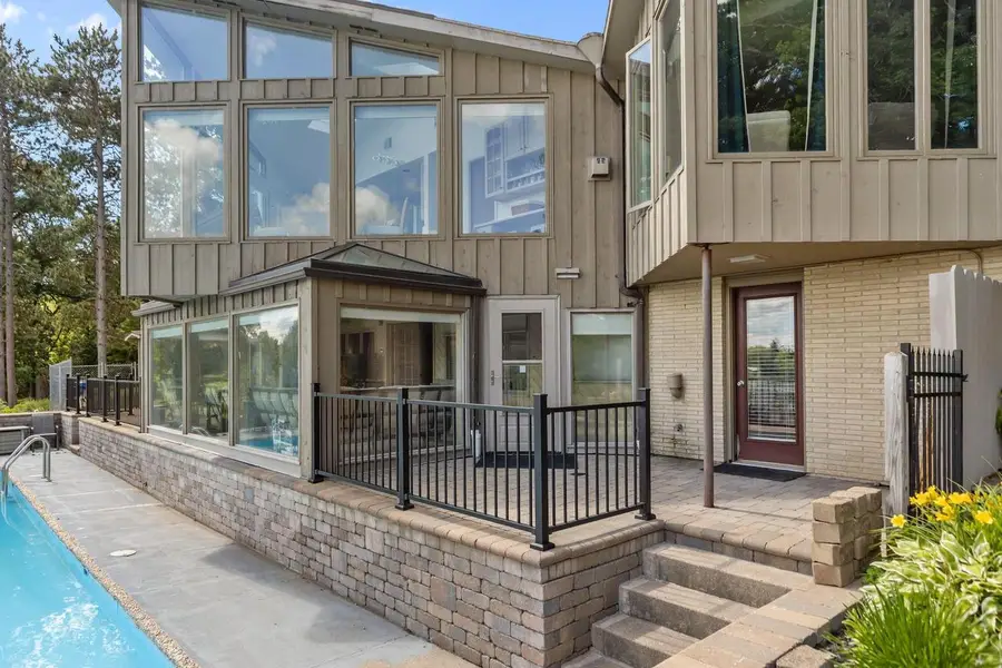 W8255 BUTTERCUP COURT, Wautoma, WI 54960 - #2