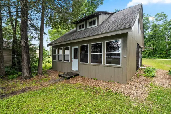 10882 WESCOTT LAKE ROAD, Pound, WI 54161