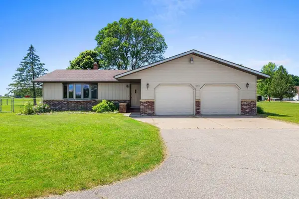 8895 US HWY 141, Lena, WI 54139