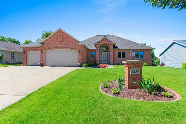 2224 KAYLEE CIRCLE, Green Bay, WI 54311