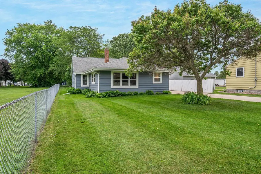N9017 LAKESHORE DRIVE, Van Dyne, WI 54979 - #3